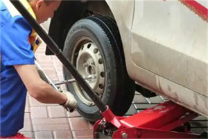 平顶山附近拖车24小时服务热线电话