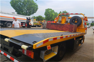 平顶山附近拖车电话号码服务